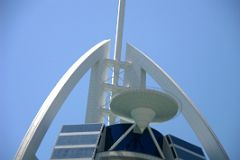 Dubai 07 Burj Al Arab 03 Helipad Closeup.jpg